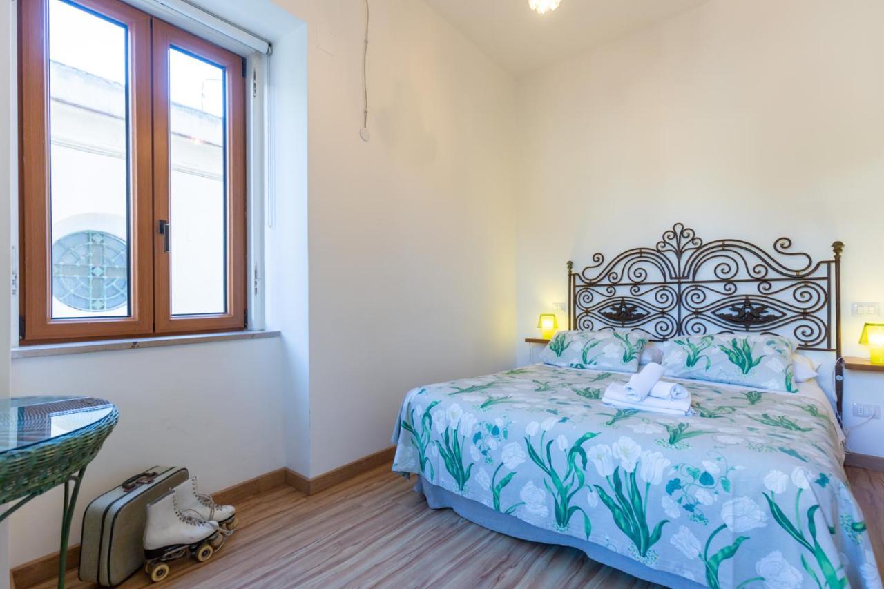 Villa La Quercia Meta Eksteriør billede